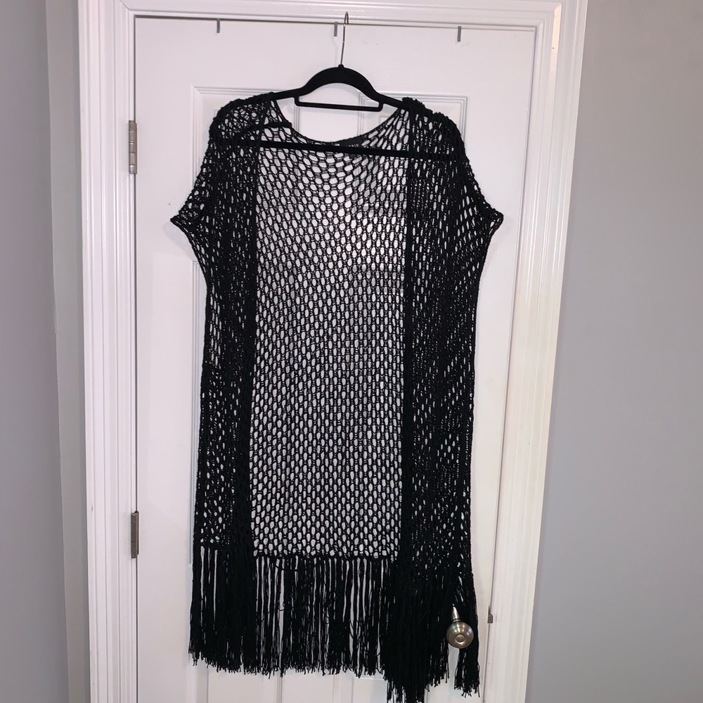 Netted sleeveless kimono